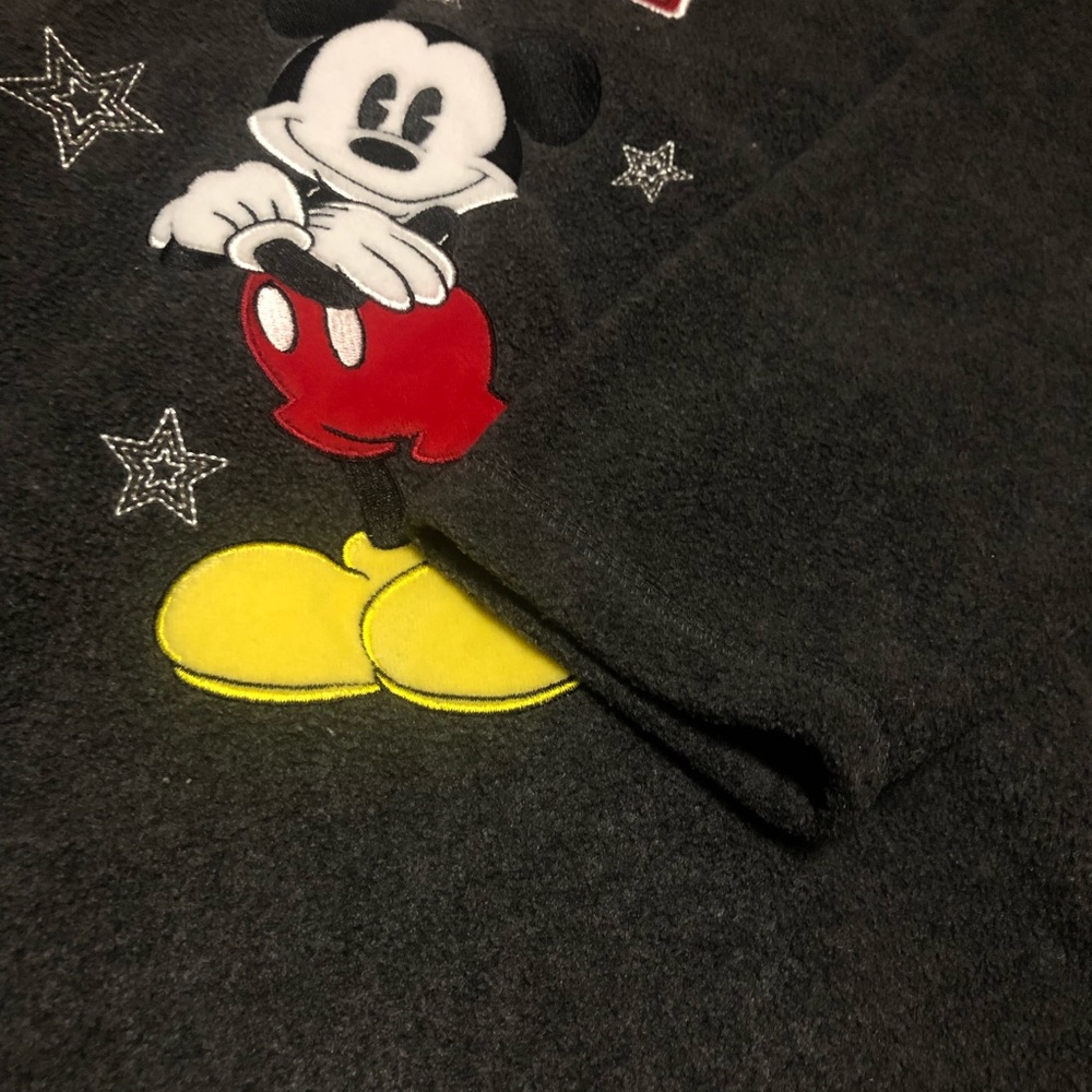 Disney Mickey Mouse Pullover - Picture 5 of 5